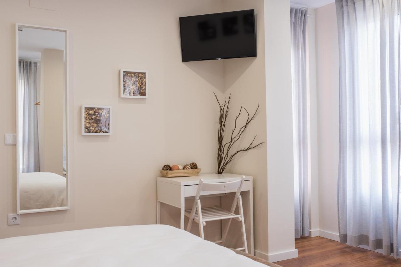 Bienvenidos Rooms Xàtiva Esterno foto